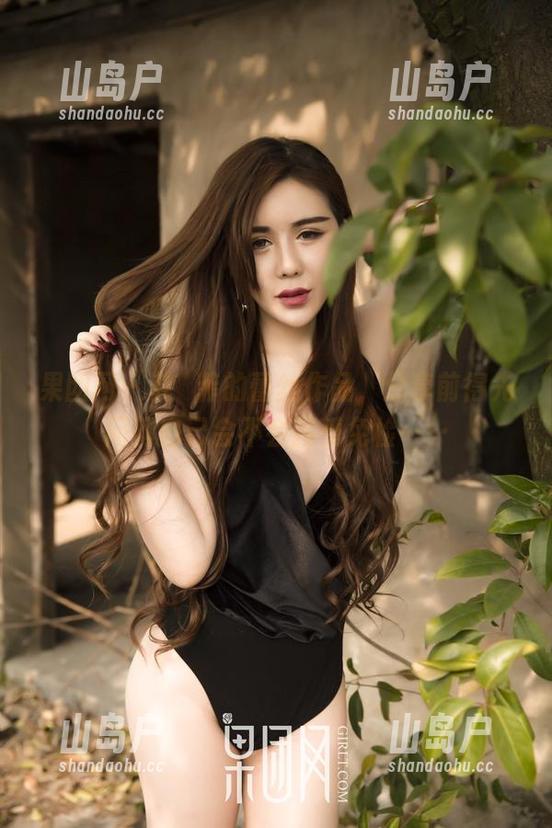 果团网-龚玥菲 果团网 - 龚玥菲的蕾丝作品,分享前得先问问自己会不会接受免检……