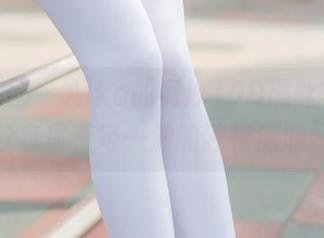 森萝财团 – Aika的竞泳10D黑丝写真，分享属于每一波的独特涟漪。