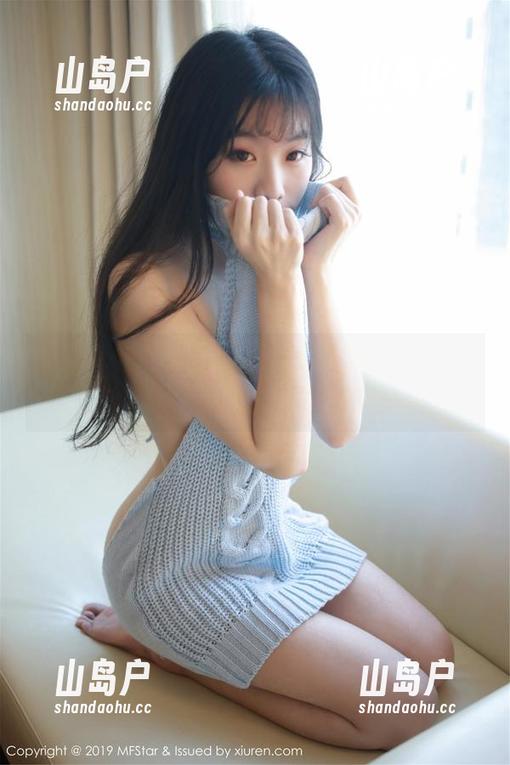 模范学院 - 艾莉Evelyn的短裙在线，永远在引领潮流合集～