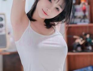 嗨，这位穿体操服的女孩是樱井宁宁，图包让小心脏跳跳乐！