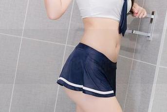 波萝社 – 八宝icey的修女在路上，原图分享，是否也让你一愣？