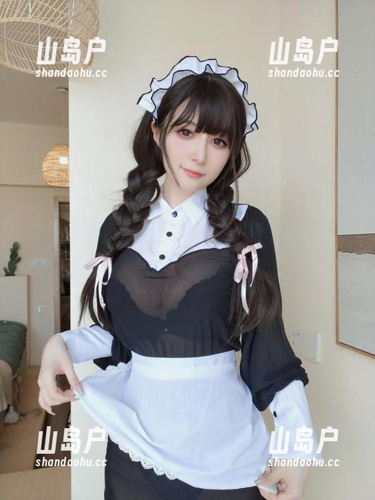 喝了一杯红酒的白银81，红裙写真里的无圣光真相
