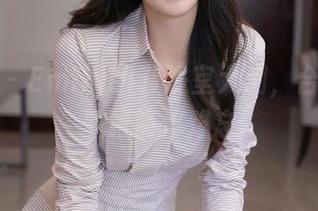 秀人网 – Emily尹菲浴室大潮，合集抢眼壁纸简单难忘