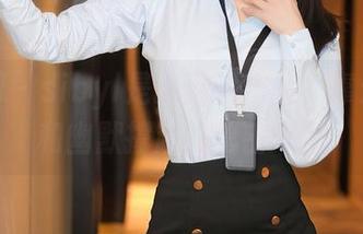秀人网 – sibyl是女巫的作品，靠无圣光和幽默撑起的秘密气氛