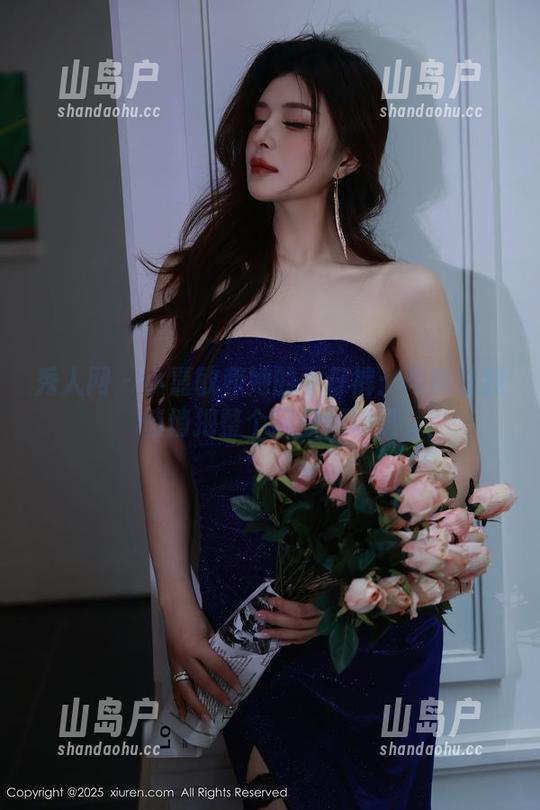 秀人网-小嘉敏 秀人网 - 小嘉敏和她的牛仔裤:写真让我悄悄把整个网盘都填满