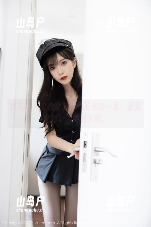 秀人网-蛋蛋宝 秀人网 - 豹纹之旅:无圣光的一面,蛋蛋宝的个性更加大胆。