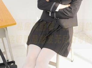 紧急企划 – 私房美图里，林书辞的粉色表达了啥？这明明是激发无尽好奇的色彩！