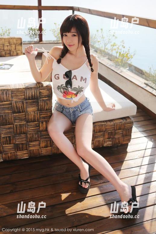 美媛馆-徐微微mia 美媛馆 - 空姐徐微微mia,无圣光图包,平凡不再,就是那么一点点儿不习惯。