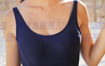 美媛馆 – 神秘私房果儿Victoria的毛衣原图，已是不省人事的存在