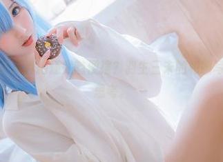 这组美图，是认真拍还是随便摆？羽生三未的和服写真让我陷入思考。