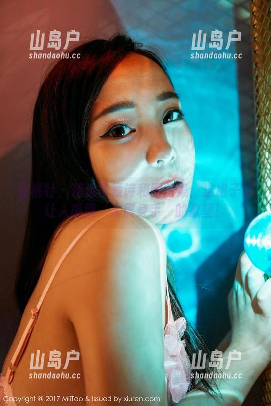 蜜桃社-李颖诗 蜜桃社 - 精选李颖诗和服图集:这袍子真让人感到‘大展身手’的欲望!