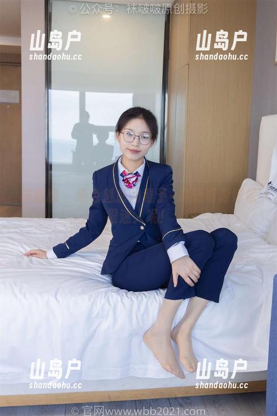 袜啵啵-稚予 袜啵啵 - 黑色魅惑的稚予–高清资源好像很迷人呢!