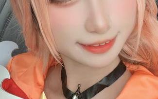 贝儿酱Miki的“御姐”原图，每个细节都让我想自摘个苹果但又不敢动。