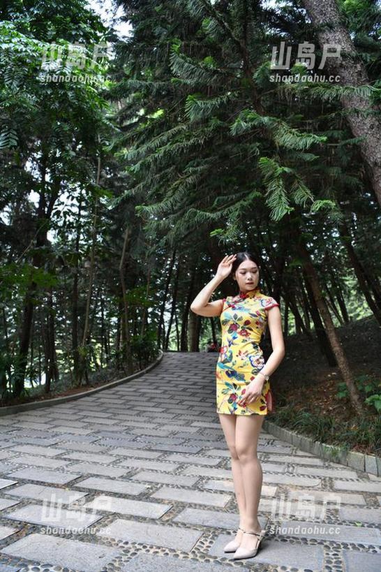 魔镜街拍 - 意外发现，寒风中的肉丝套图真的可以免费查看，婷婷又要回归了！