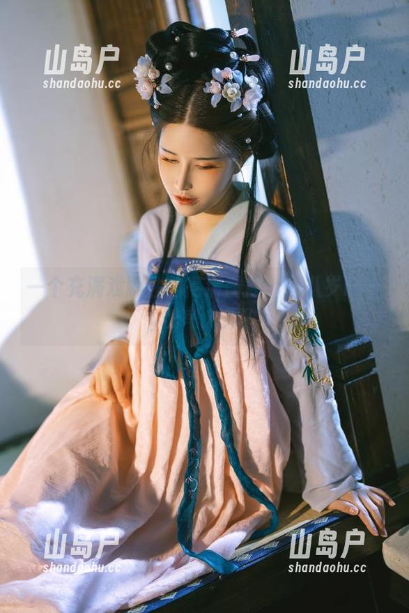 一个充满戏剧性的高清图库：鹿八岁baby的单人秀？