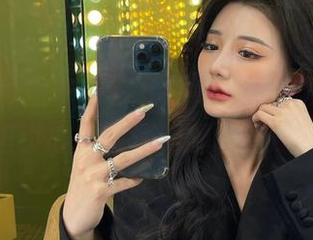微密圈 – 你去看黎允熙baby的睡衣吧，但小心别被惊艳到，哈哈！